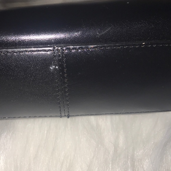 Black vintage inspired handbag - Picture 4 of 8